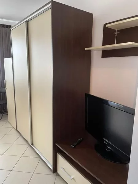 Titan Garsoniera in zona Policlinica, str Prisaca Dornei